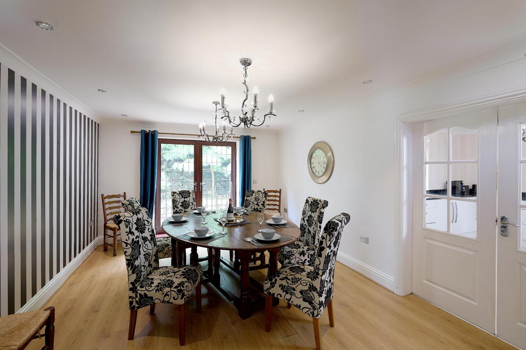 וולברהאמפטון Spacious Home For Large Families And Contractors מראה חיצוני תמונה
