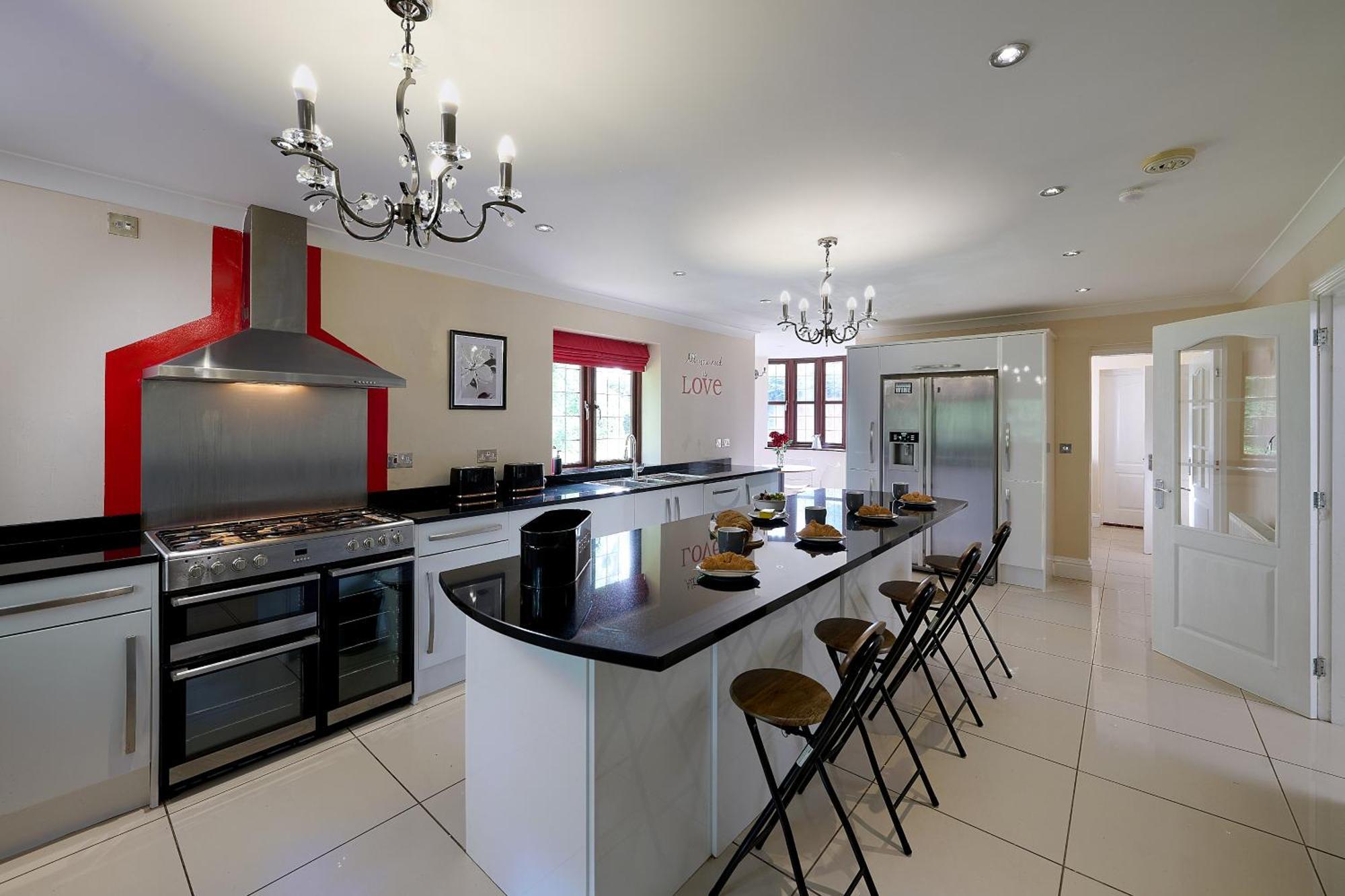 וולברהאמפטון Spacious Home For Large Families And Contractors מראה חיצוני תמונה