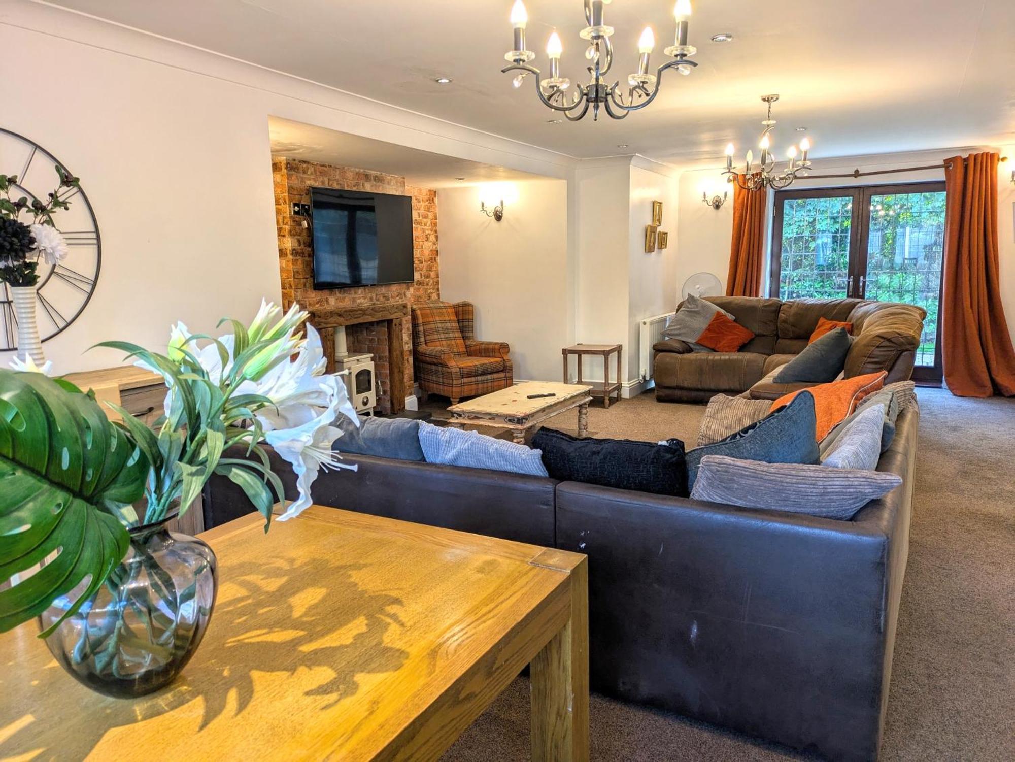 וולברהאמפטון Spacious Home For Large Families And Contractors מראה חיצוני תמונה